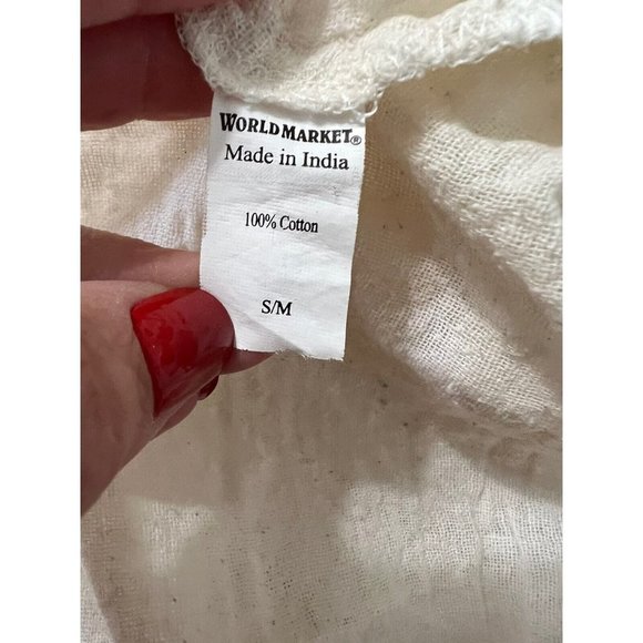 World Market Size Small/ Medium Cream Embroidered Short Sleeve Sheer Blouse - Picture 6 of 6